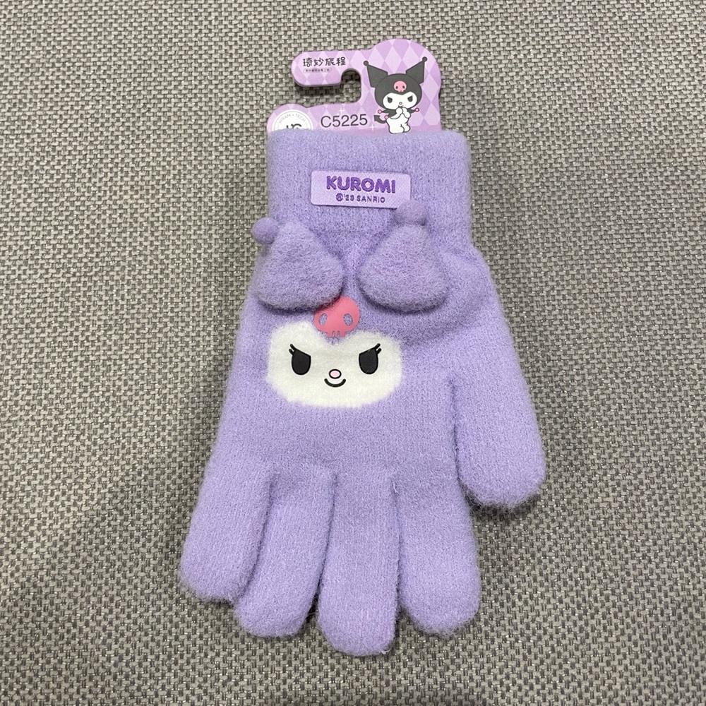 NWT Sanrio Kuromi Gloves - Kids